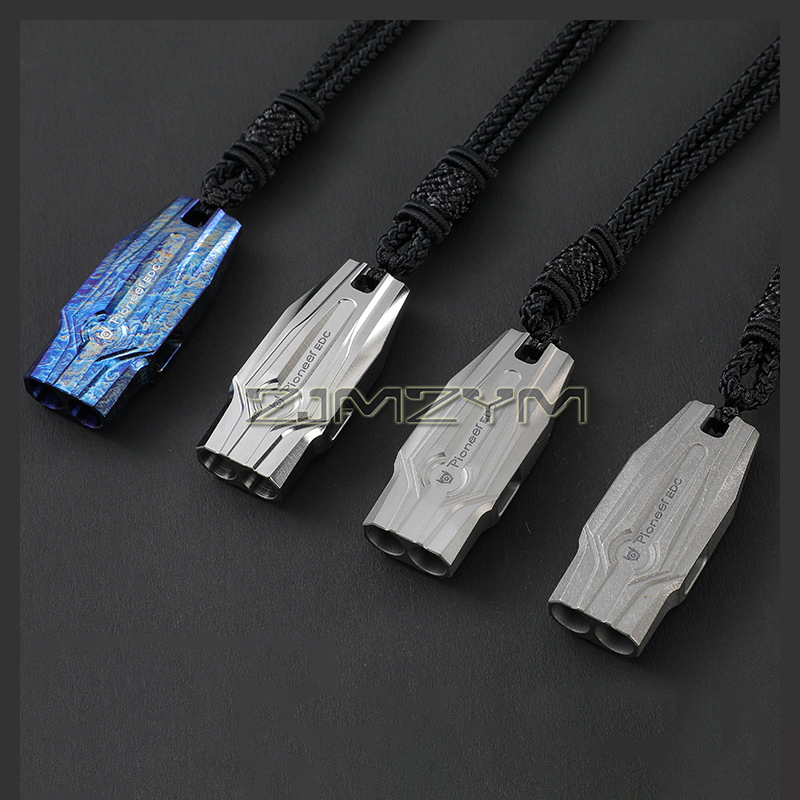 Emergency Whistle with Lanyard - огляд і ціна Emergency Whistle Loud